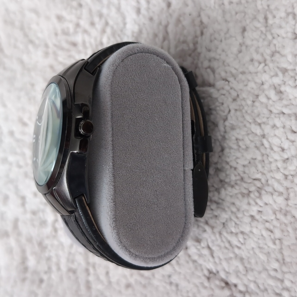 Kenneth Cole Black Buckle Waterproof Men's Analog Watch - Picture 3 of 6